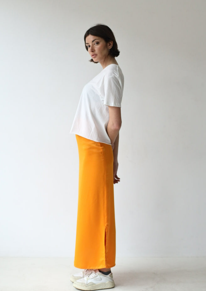 FALDA MIDI NARANJA